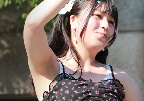 まさにフェチの聖地…アイドルの“リアルなワキ”が拝めるイベントは宝の宝庫だった！