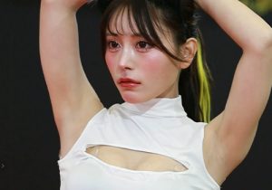 この仕上がり、反則レベル…名古屋オートフェスで魅せた“完璧すぎる美ワキ”に視線ロックオン