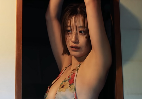 完成度が次元違い…上西怜が魅せた“究極の美ワキ”に視線が止まらない